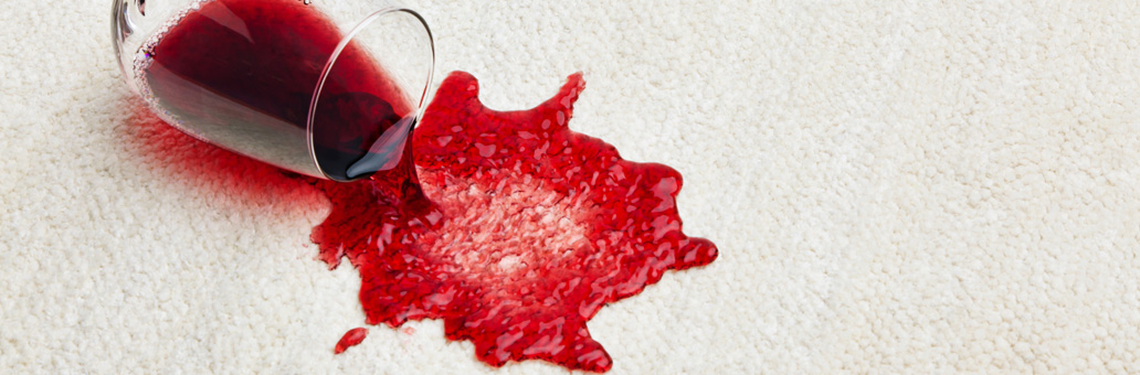 Botanist Duizeligheid solo Hoe haal je rode wijnvlekken uit je kleding? / Abels Wijnblog |  Abelswijnen.nl